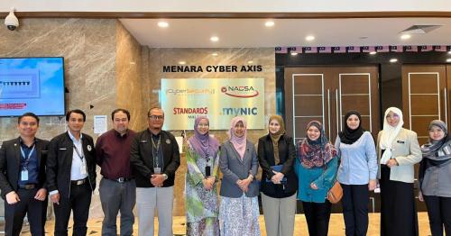 Sesi Naziran bagi Program Accelerated Industrial Attachment for Competency Excellence Tahun 2024 oleh Pejabat Ketua Pegawai Keselamatan Kerajaan Malaysia, Jabatan Perdana Menteri dan Jabatan Perkhidmatan Awam