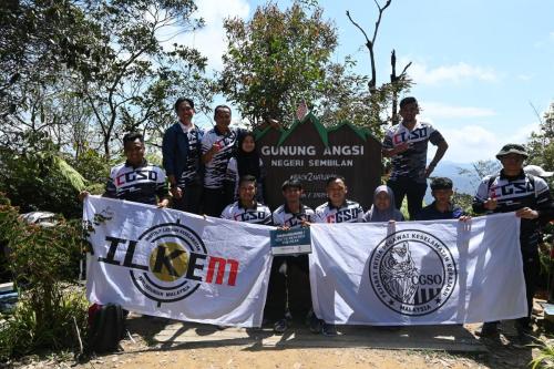 Program Pendakian Gunung Angsi, Negeri Sembilan oleh KESKEB CGSO