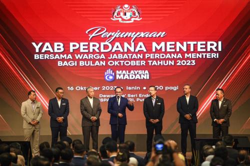 YAB Dato’ Seri Anwar Ibrahim, Perdana Menteri semasa perjumpaan beliau bersama warga Jabatan Perdana Menteri (JPM)