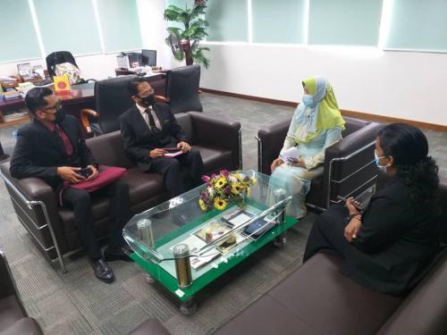 Majils Penyampaian Sijil Anugerah Khas Keselamatan Perlindungan (AKKP) Tahun 2019 Oleh Pengarah Keselamatan Kerajaan Negeri Johor Kepada Pengarah Jabatan Pendaftaran Negara (JPN) Negeri Johor.