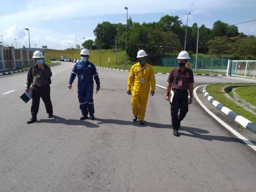 Pemeriksaan Keselamatan Mengejut Sasaran Penting Oleh, Pengarah Keselamatan Kerajaan Negeri Johor Di Depoh Penerbangan Minyak Petronas Senai, Johor