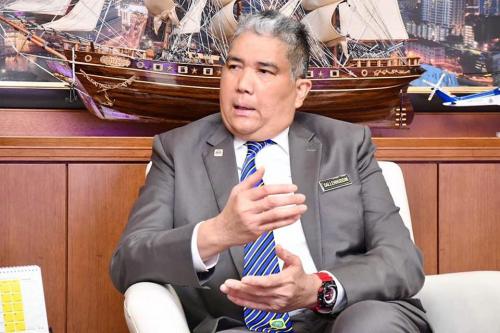 Kunjungan hormat YBrs. Tuan Rahimi bin Ismail, Ketua Pengarah Keselamatan Kerajaan ke atas YBhg. Datuk Seri Mohd Sallehhuddin bin Hassan, Timbalan Ketua Setiausaha Kanan, JPM.