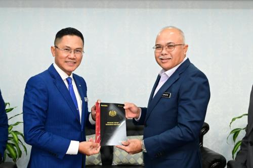 YBrs. Ketua Pengarah CGSO telah mengadakan kunjungan hormat pagi tadi ke atas YB. Dato’ SUK Negeri Pulau Pinang
