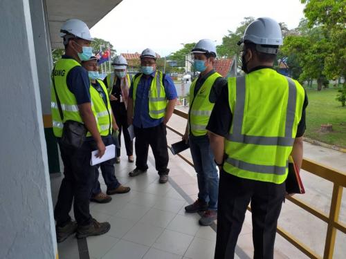 Pemeriksaan Keselamatan Kawasan Larangan Dan Tempat Larangan  Oleh Pengarah Keselamatan Kerajaan Negeri Johor Di Padiberas Nasional Berhad Pasir Gudang