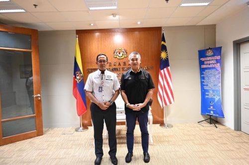 Kunjungan Hormat Presiden Persatuan Industri Keselamatan Malaysia (PIKM) ke Atas Ketua Pengarah Keselamatan Kerajaan