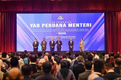 Perjumpaan YAB Dato' Seri Anwar Ibrahim, Perdana Menteri Malaysia bersama Warga Jabatan Perdana Menteri bagi Bulan Disember 2023