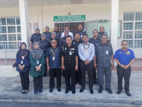 Pemeriksaan Keselamatan Kawasan Larangan dan Tempat Larangan di Depot Tahanan Imigresen Semenyih, Selangor