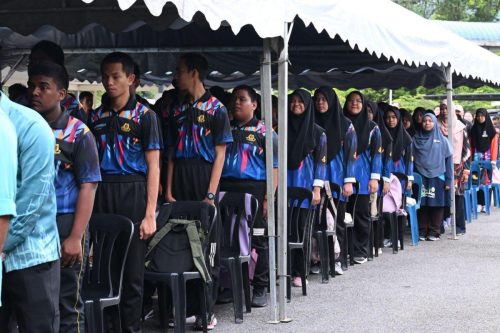 7-PELUNCURAN-KAMPUNG-ANGKAT-MADANI-JULAI-2025
