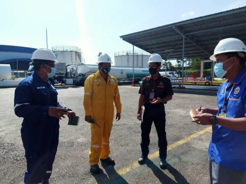 Pemeriksaan Keselamatan Mengejut Sasaran Penting  Oleh, Pengarah Keselamatan Kerajaan Negeri Johor Di Depoh Shell Pasir Gudang, Johor