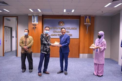 Program Agihan Food Pack Ramadan kepada semua warga Ibu Pejabat CGSO dan CGSO WPKL yang disempurnakan oleh YBrs. Tuan Ketua Pengarah Keselamatan Kerajaan