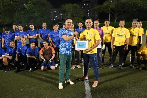Perlawanan persahabatan bola sepak antara Pejabat Ketua Pegawai Keselamatan Kerajaan Malaysia (CGSO) dan Bahagian Pengurusan Hartanah (BPH)