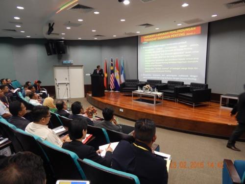 Majlis Dialog Pengurusan Keselamatan Sasaran Penting Peringkat Zon Borneo Pada 23 Februari 2016