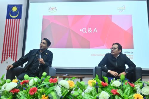 Taklimat Keselamatan ICT oleh Bahagian Keselamatan ICT dan Rahsia Rasmi CGSO