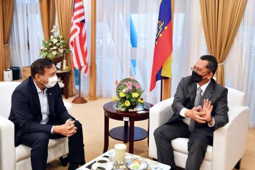 Kunjungan hormat daripada YBhg Dato’ Sri Zulkifli Abdullah, Ketua Kumpulan Keselamatan PETRONAS. 