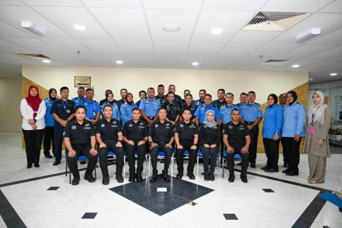 YBrs. Tuan Rahimi bin Ismail, Ketua Pengarah CGSO telah mengadakan sesi libat urus bersama Pegawai Kader Skim Keselamatan dan Pertahanan Awam (KP) CGSO yang sedang berkhidmat di Negeri Perlis