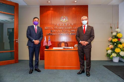  Kunjungan Hormat YBhg. Datuk Mohammad Bin Ismail, Timbalan Ketua Setiausaha (Pengurusan) Jabatan Perdana Menteri
