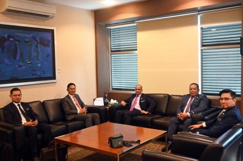 TYT-PERSURUHJAYA-SINGAPURA-2