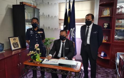 Kunjungan Hormat ke atas Ketua Polis Negeri Terengganu, YDH DCP Dato' Rohaimi bin Md Isa oleh Pengarah CGSO Terengganu