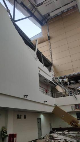 Institut Latihan Keselamatan Perlindungan Malaysia (ILKEM) Bandar Enstek, Nilai telah dilanda ribut petang tadi sekitar jam 4.15 petang