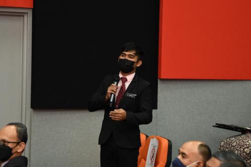 YDH CP Dato’ Ayob Khan menyampaikan ceramah berkaitan "Integriti Dalam Menjaga Kerahsian Kerajaan" di Institut Latihan Keselamatan Perlindungan Malaysia (ILKEM)